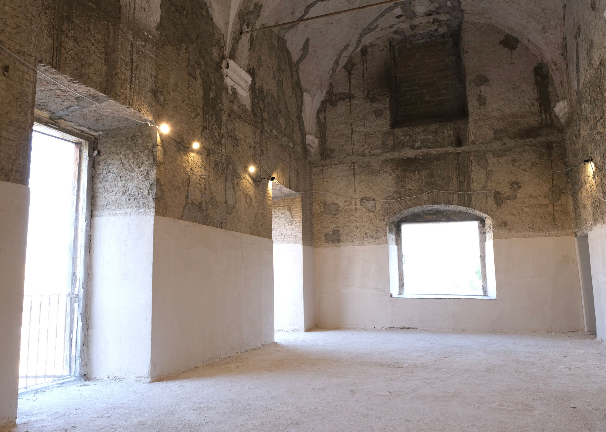 SALA-VITTORIA-HOOP